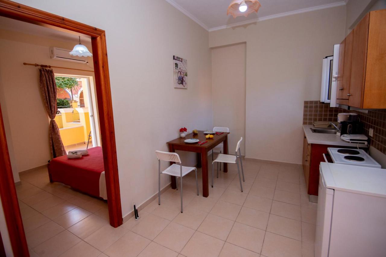 Apartament John First Floor